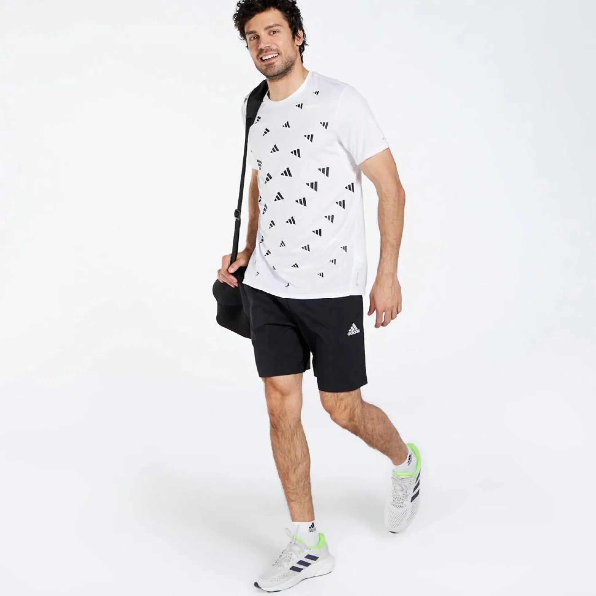 Calções adidas