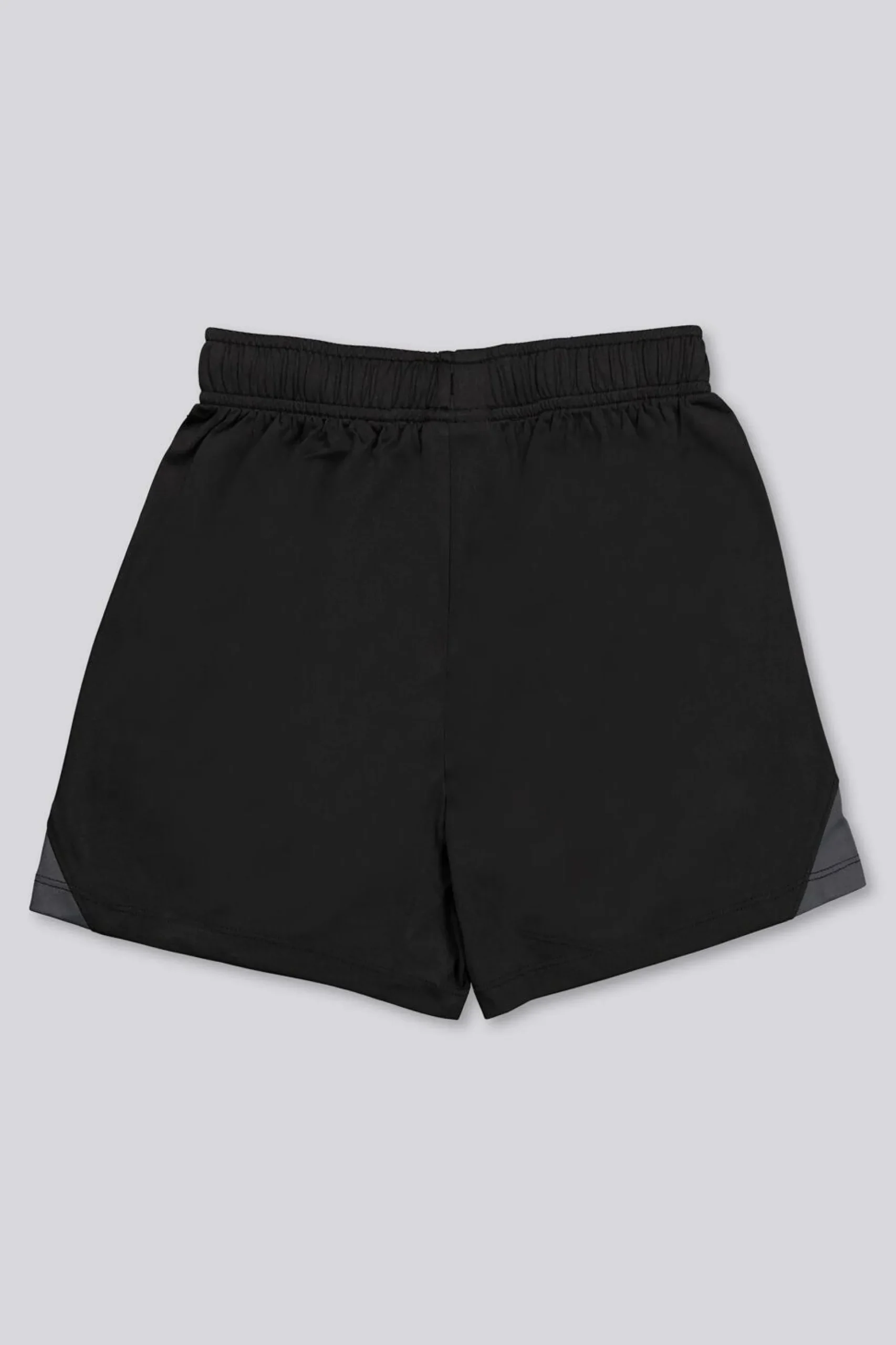 Calções Umbro Basic