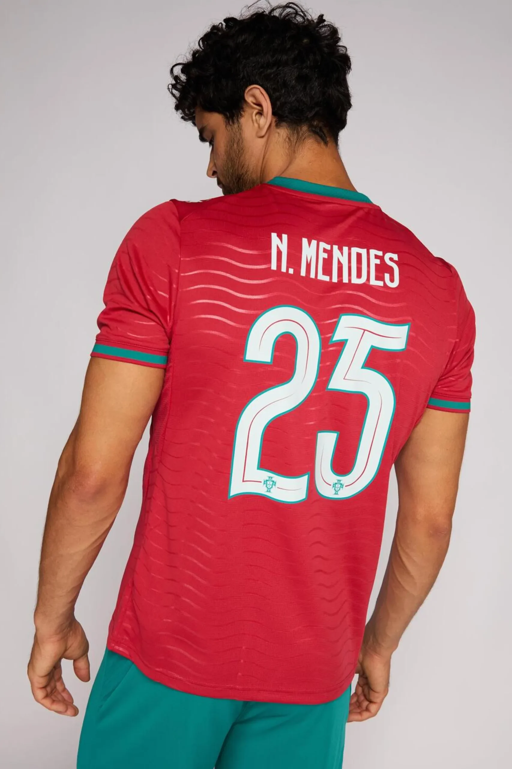 1ª Camisola Portugal Mundial 2026 Nuno Mendes Réplica