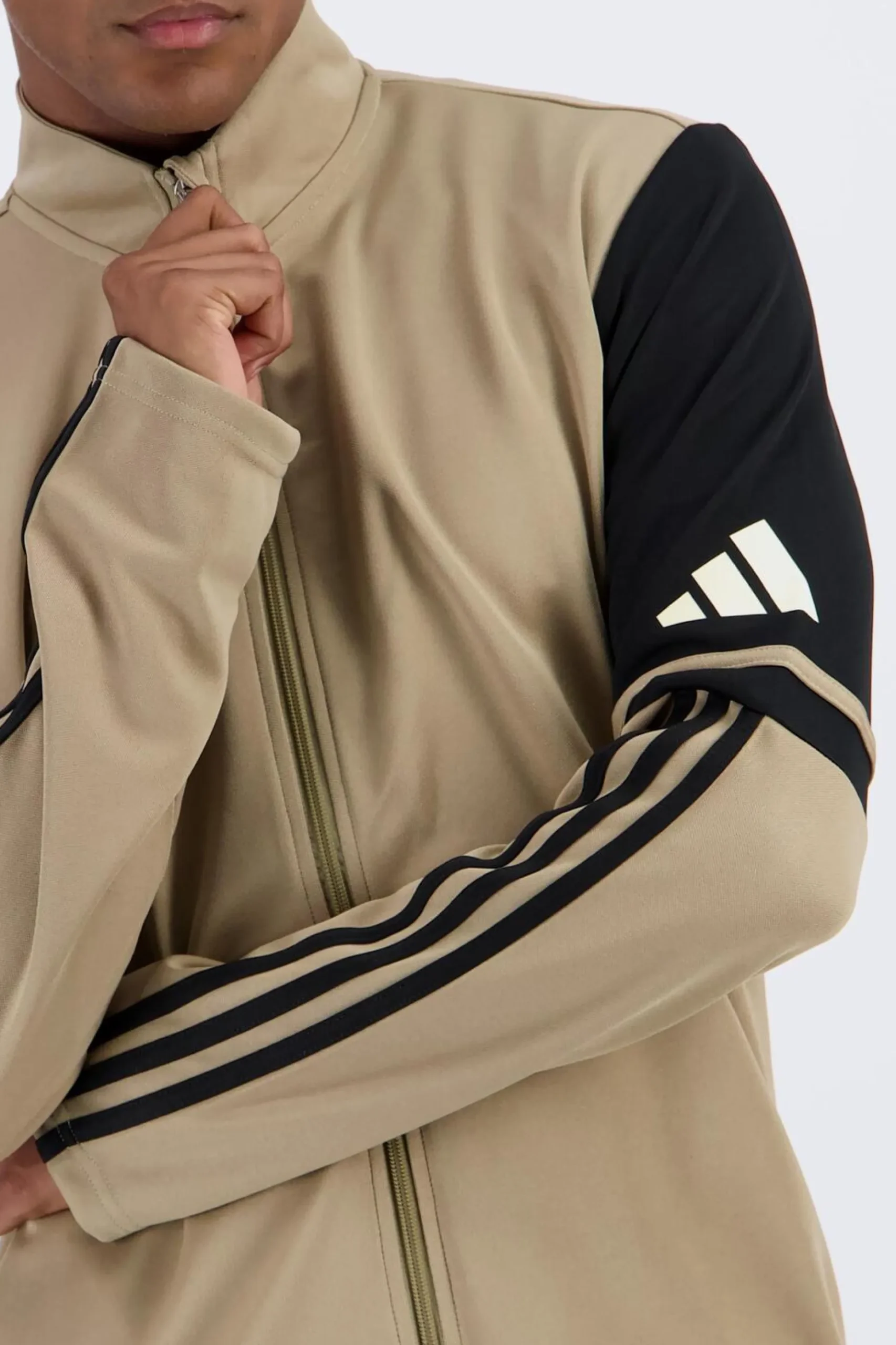 Casaco adidas Squadra 25