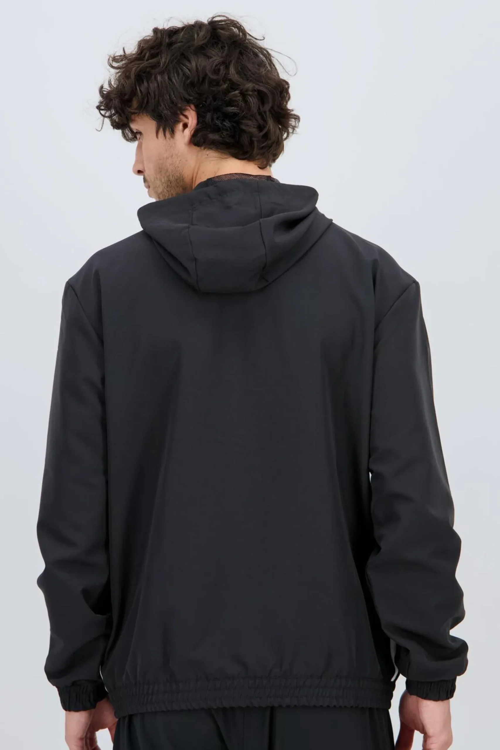 Casaco adidas Tiro Essentials Woven