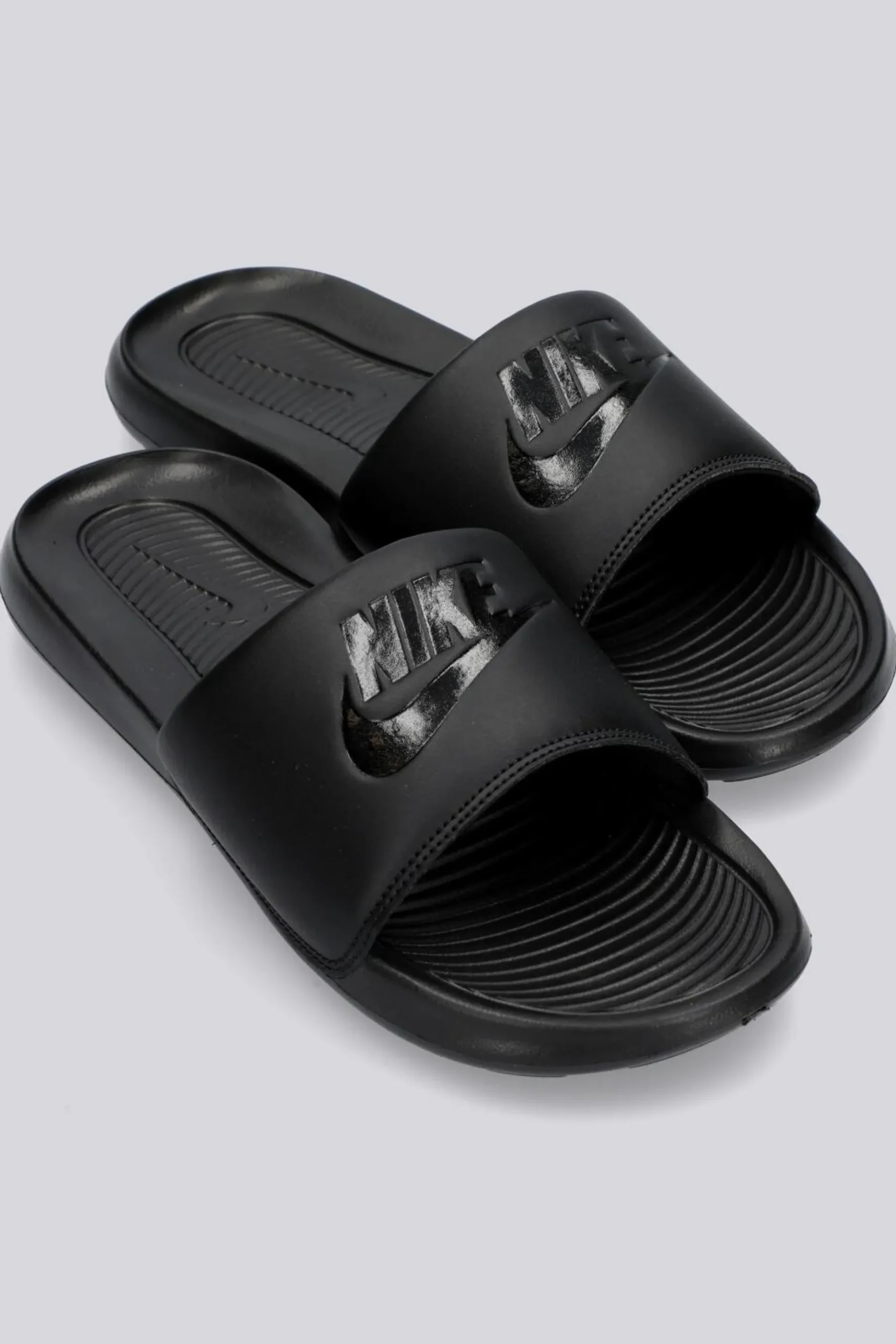 Chinelos Nike Victori