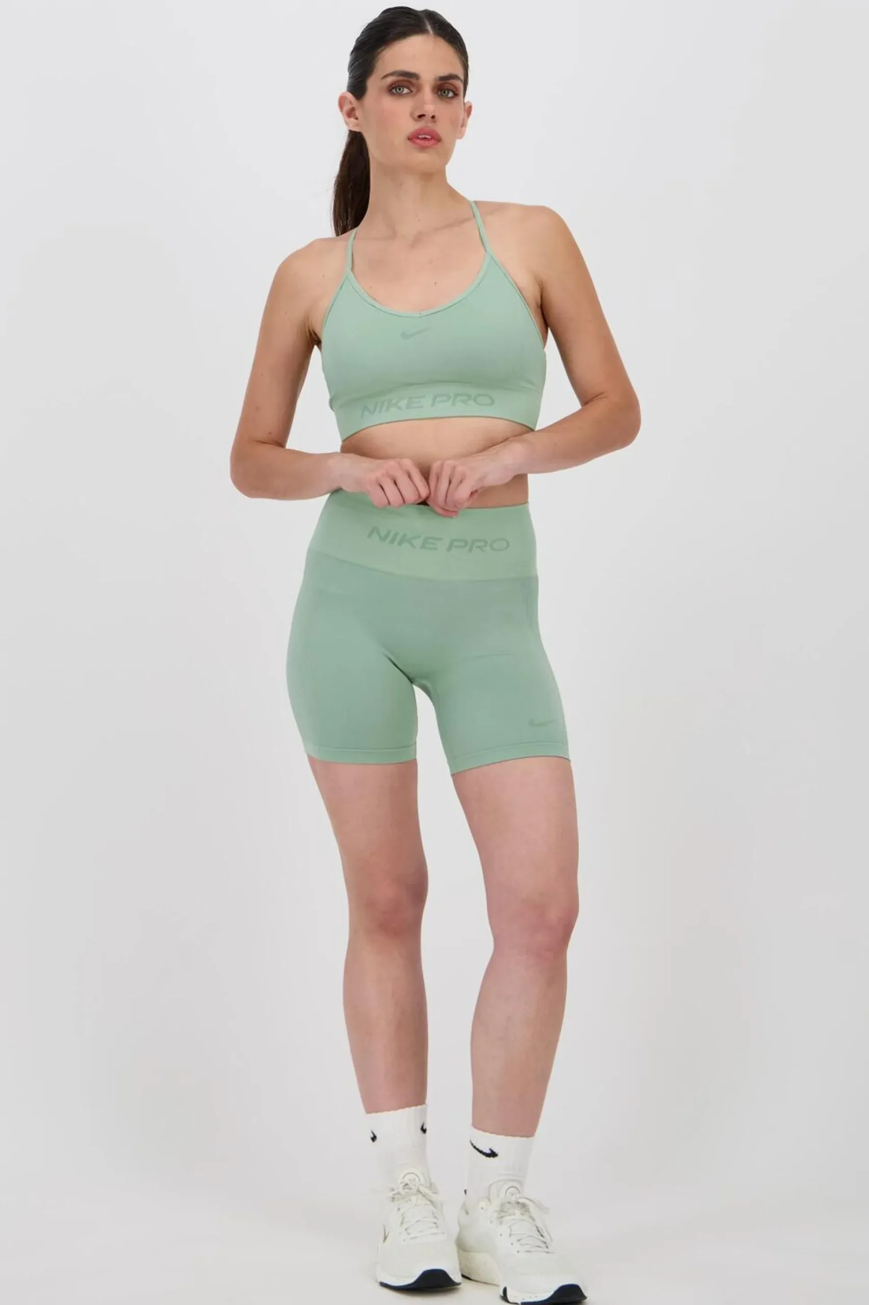 Nike Pro Seamless