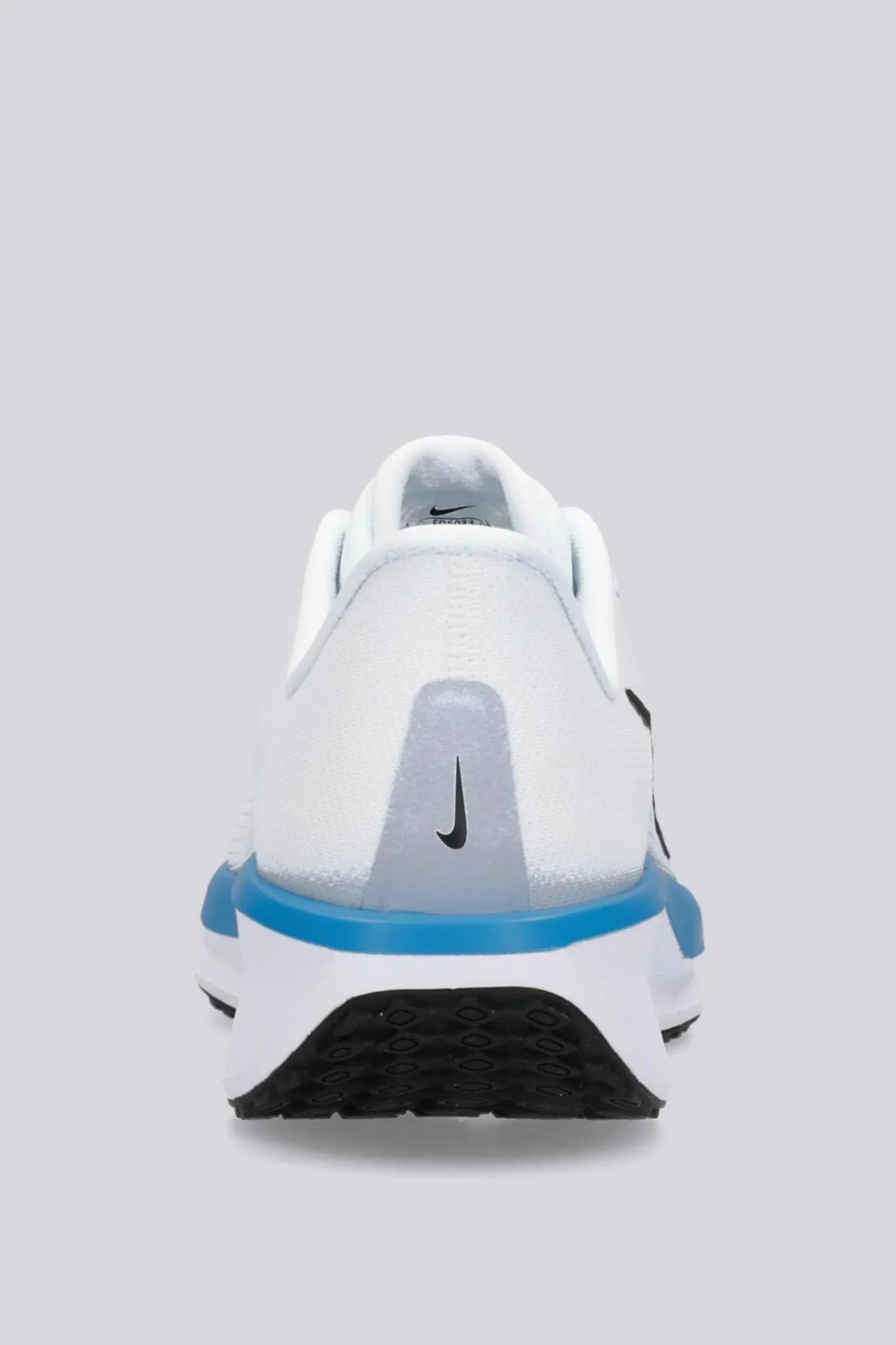 Nike Quest 6