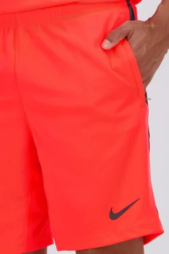 Nike Strike 26
