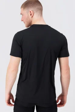 T-shirt adidas