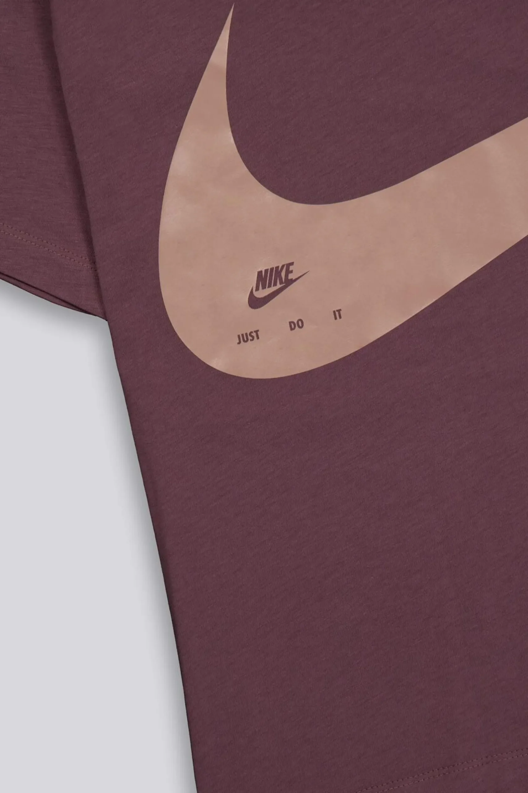 T-shirt Nike