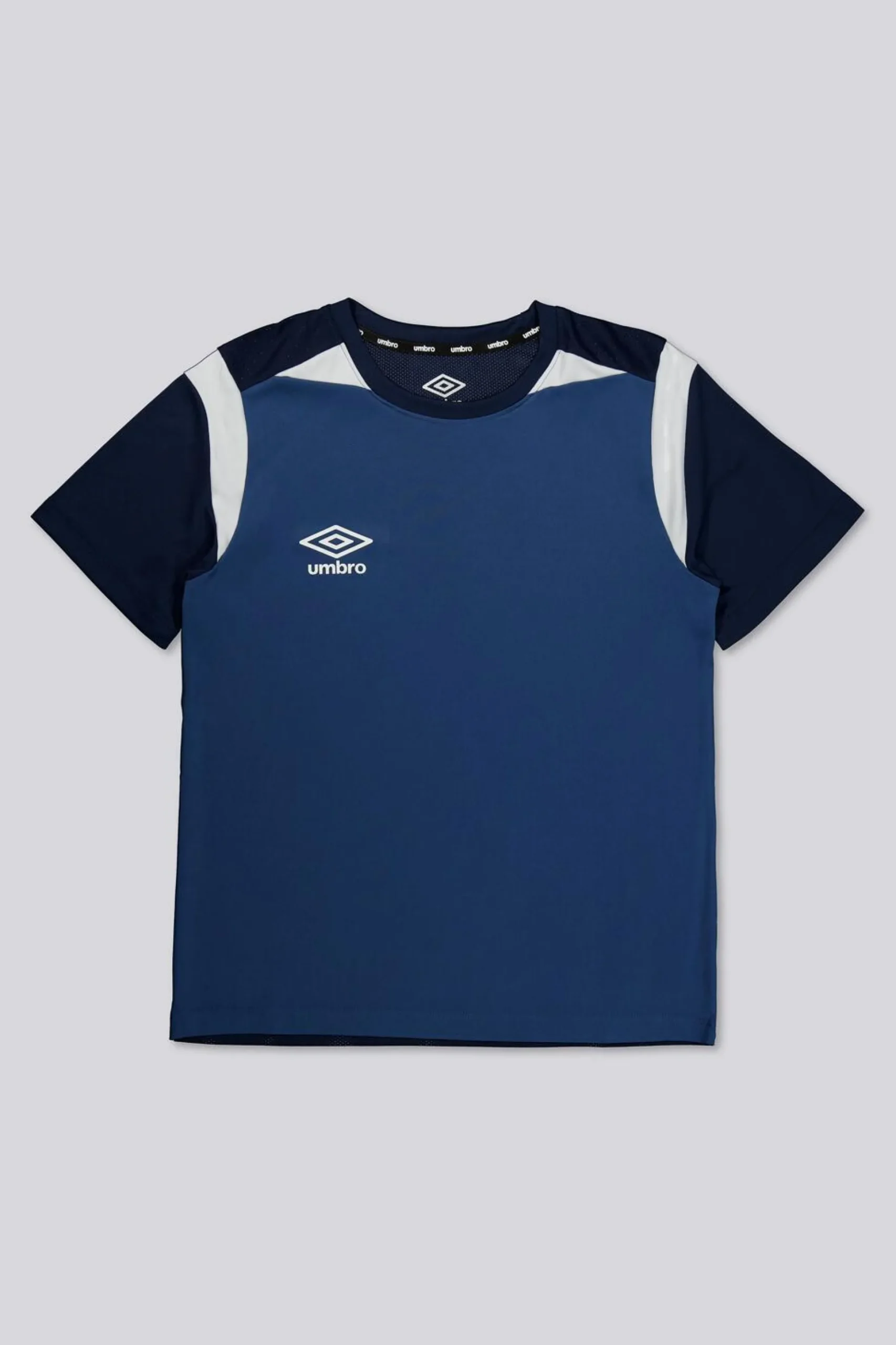 T-shirt Umbro Basic